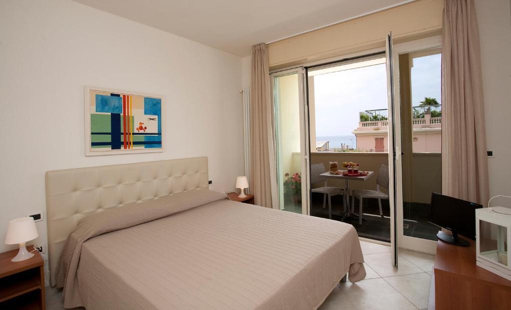 Residence Dell'Angelo Ospedaletti Pokój zdjęcie